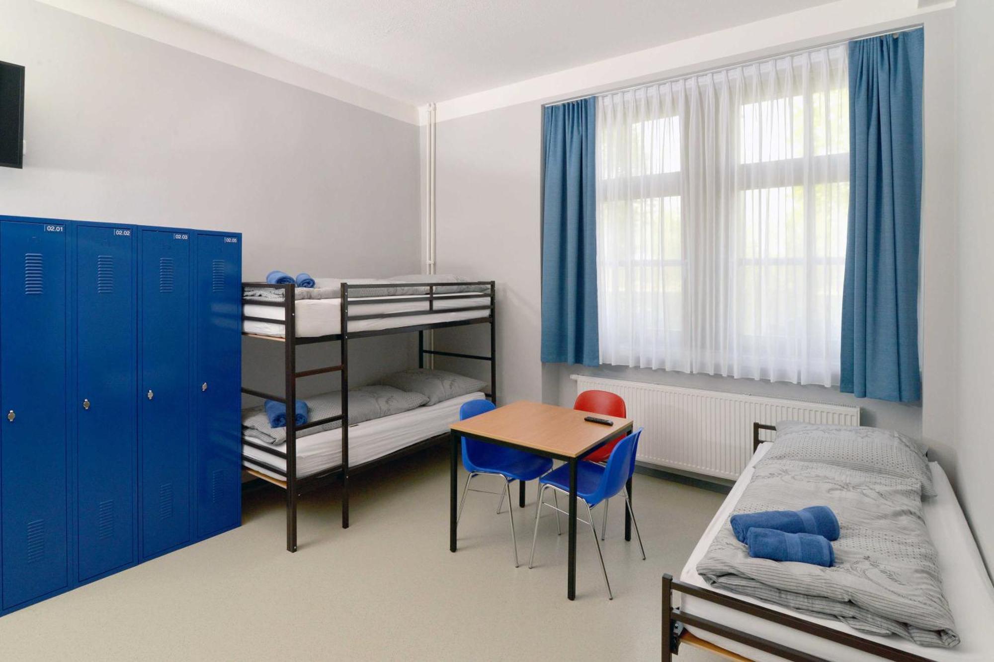 Hostel In 古本 外观 照片