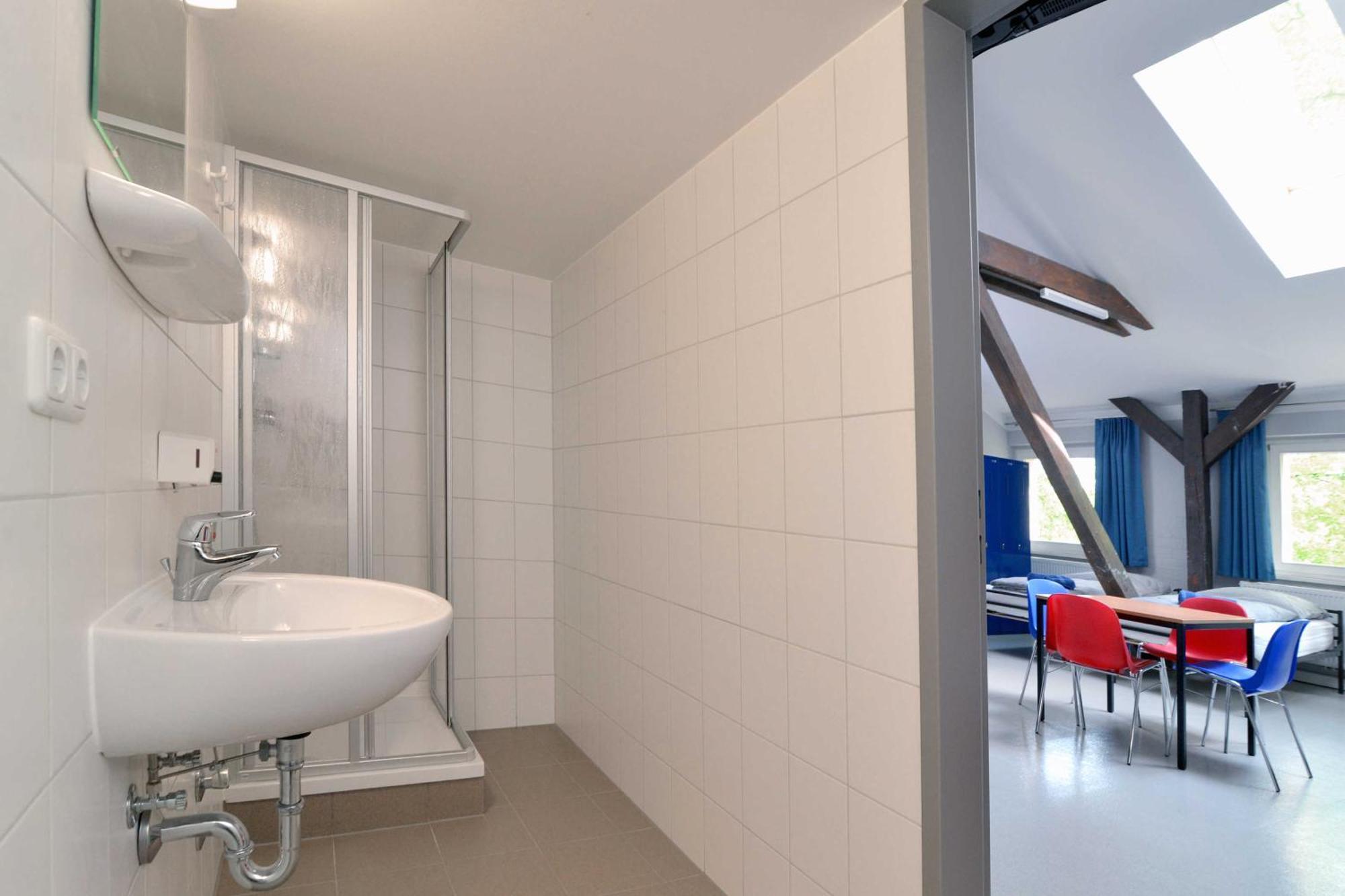Hostel In 古本 外观 照片