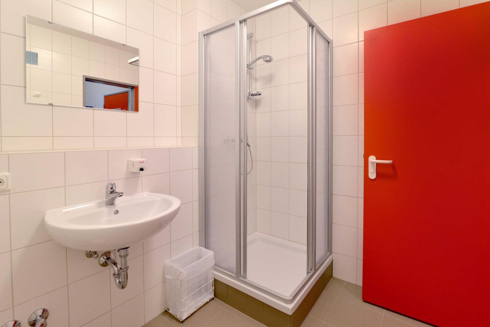 Hostel In 古本 外观 照片