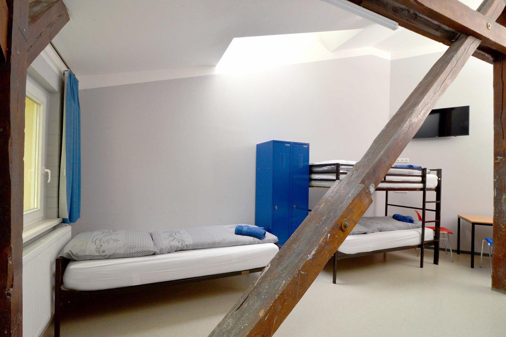 Hostel In 古本 外观 照片